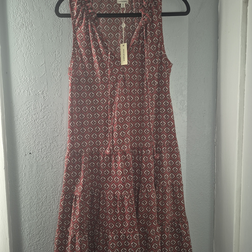 Max Studio Red Patterned Midi Dress